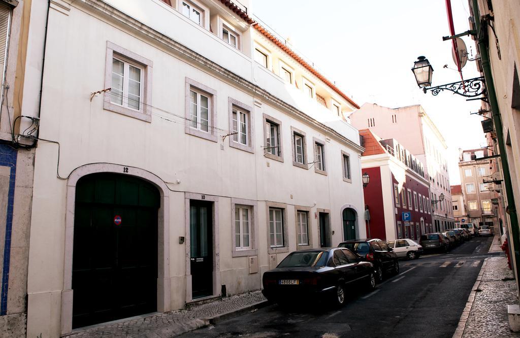 Triplex With Garage - Praca Das Flores Lisboa 客房 照片
